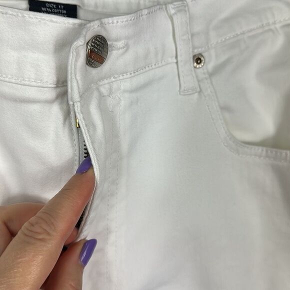 Poco Jeans White Straight Leg Jeans Size 17 - Picture 2 of 11